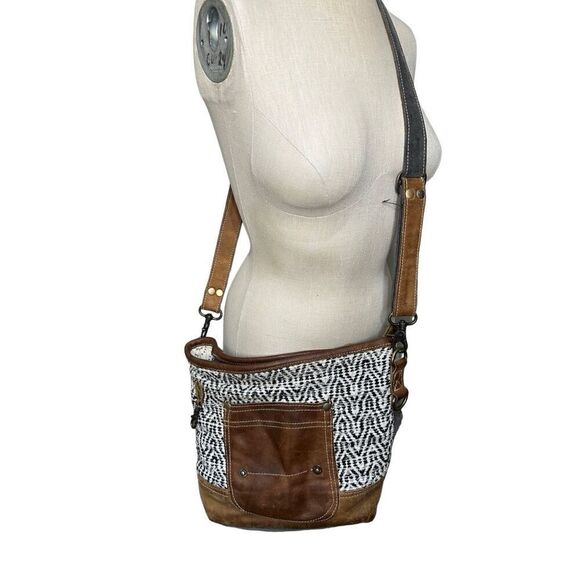 Myra Bag Burnt Sienna Upcycled Canvas Cotton & Leather Shoulder Crossbody Bag - Picture 2 of 14